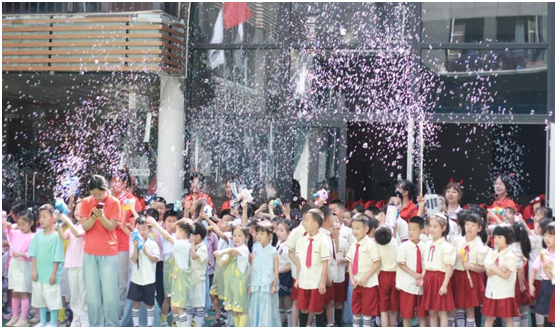 【园所动态·翡翠园】 “童趣多巴胺 六一high不停”——重庆南岸立顿翡翠幼儿园六一活动